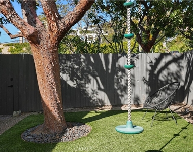 592 Bluebird Canyon Drive - Photo Thumbnail 60