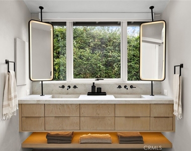592 Bluebird Canyon Drive - Photo Thumbnail 33