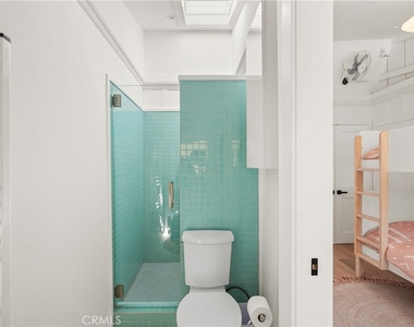592 Bluebird Canyon Drive - Photo Thumbnail 45