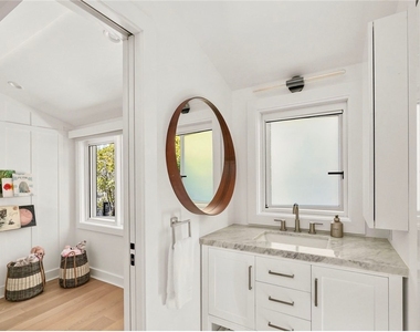 592 Bluebird Canyon Drive - Photo Thumbnail 42