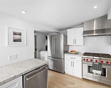 592 Bluebird Canyon Drive - Photo Thumbnail 10