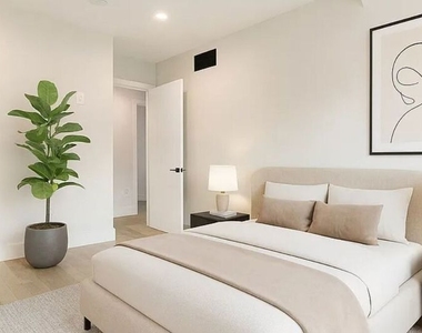 1444 S Crescent Heights Boulevard - Photo Thumbnail 4