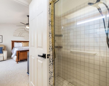 48638 Hepburn Drive - Photo Thumbnail 16