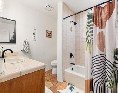 48638 Hepburn Drive - Photo Thumbnail 12
