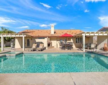 48638 Hepburn Drive - Photo Thumbnail 18