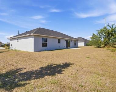 4593 Sw Sw Bradbury St Street - Photo Thumbnail 4