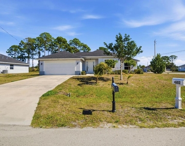 4593 Sw Sw Bradbury St Street - Photo Thumbnail 1