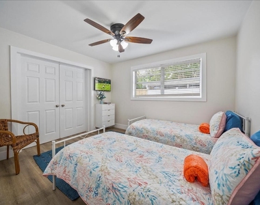 2706 10th Avenue - Photo Thumbnail 13