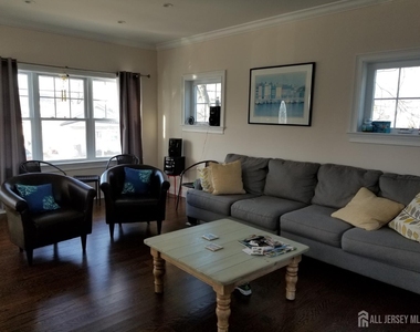 312 St Louis Avenue - Photo Thumbnail 5