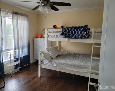 312 St Louis Avenue - Photo Thumbnail 13