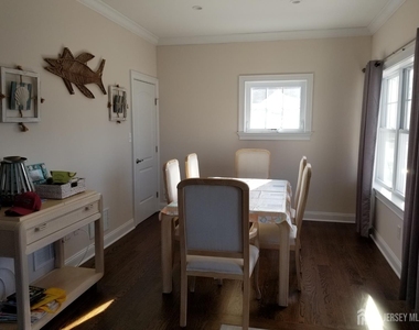 312 St Louis Avenue - Photo Thumbnail 6