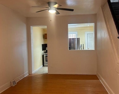 1308 W Lippincott Street - Photo Thumbnail 3