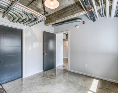 4800 Brown Street - Photo Thumbnail 12