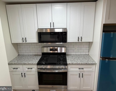 5116 Folsom Street - Photo Thumbnail 8