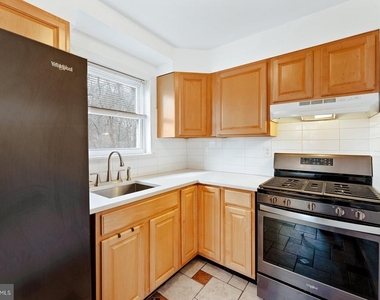 12450 Knights Road - Photo Thumbnail 10