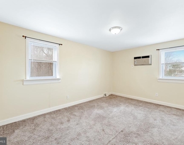 12450 Knights Road - Photo Thumbnail 12