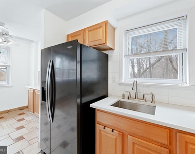 12450 Knights Road - Photo Thumbnail 11