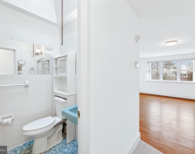 12450 Knights Road - Photo Thumbnail 29