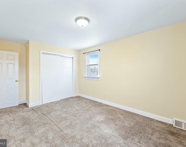 12450 Knights Road - Photo Thumbnail 14
