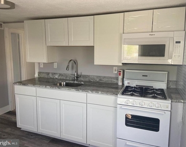 163 Klockner Rd - Photo Thumbnail 2