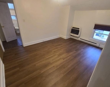 403 Pennington Avenue - Photo Thumbnail 12