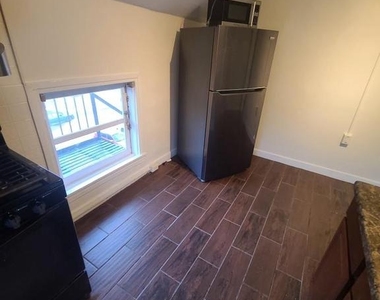 403 Pennington Avenue - Photo Thumbnail 2