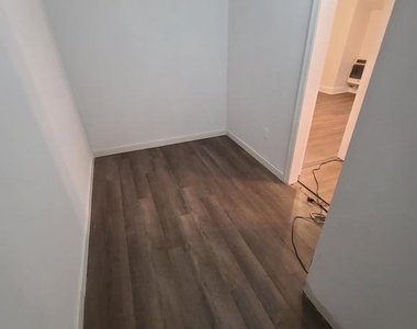403 Pennington Avenue - Photo Thumbnail 10