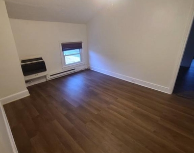 403 Pennington Avenue - Photo Thumbnail 13