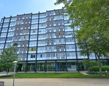 1301 Delaware Avenue Sw - Photo Thumbnail 47