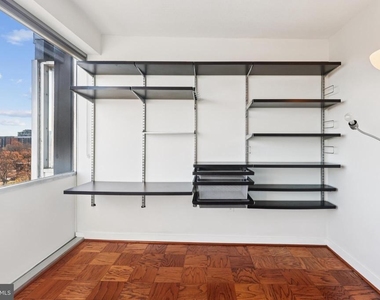 1301 Delaware Avenue Sw - Photo Thumbnail 34