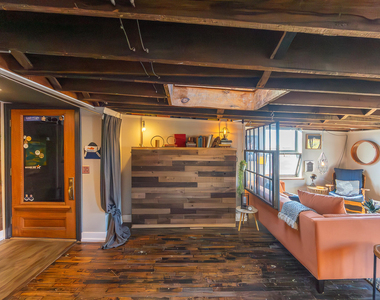 104 W Main Street - Photo Thumbnail 3