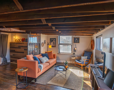 104 W Main Street - Photo Thumbnail 10