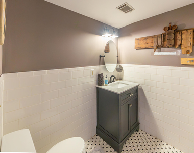 104 W Main Street - Photo Thumbnail 13