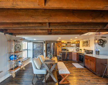 104 W Main Street - Photo Thumbnail 11