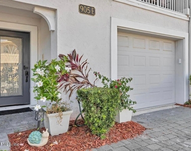 905 2nd Street N - Photo Thumbnail 8