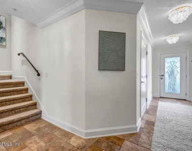 905 2nd Street N - Photo Thumbnail 10
