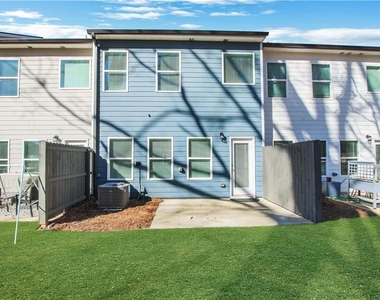 102 Jaxton Street - Photo Thumbnail 32