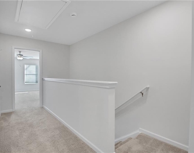 102 Jaxton Street - Photo Thumbnail 17