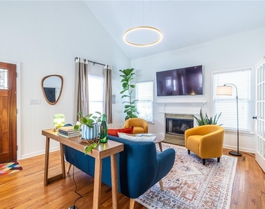 69 Randolph Street Ne - Photo Thumbnail 7