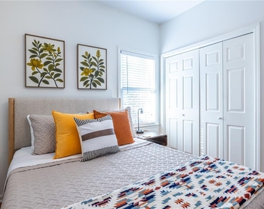 69 Randolph Street Ne - Photo Thumbnail 34