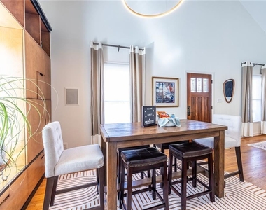 69 Randolph Street Ne - Photo Thumbnail 15