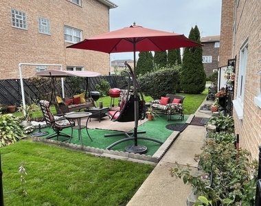 1601 Downs Drive - Photo Thumbnail 4