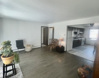 1601 Downs Drive - Photo Thumbnail 10