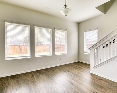 420 Magnolia Street - Photo Thumbnail 5