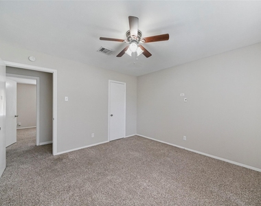643 Ames Street - Photo Thumbnail 28