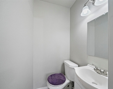 643 Ames Street - Photo Thumbnail 29