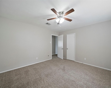 643 Ames Street - Photo Thumbnail 30