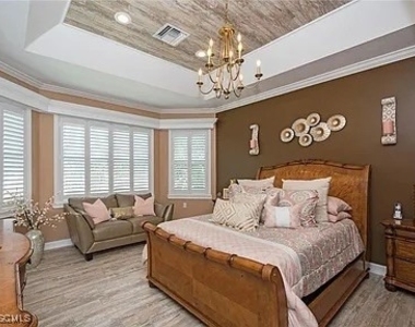 9221 Triana Terrace - Photo Thumbnail 6