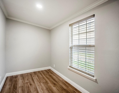 14505 Alice Road Unit C Road - Photo Thumbnail 33