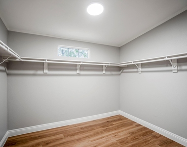 14505 Alice Road Unit C Road - Photo Thumbnail 23